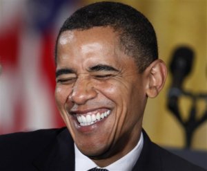 obama_laughing_